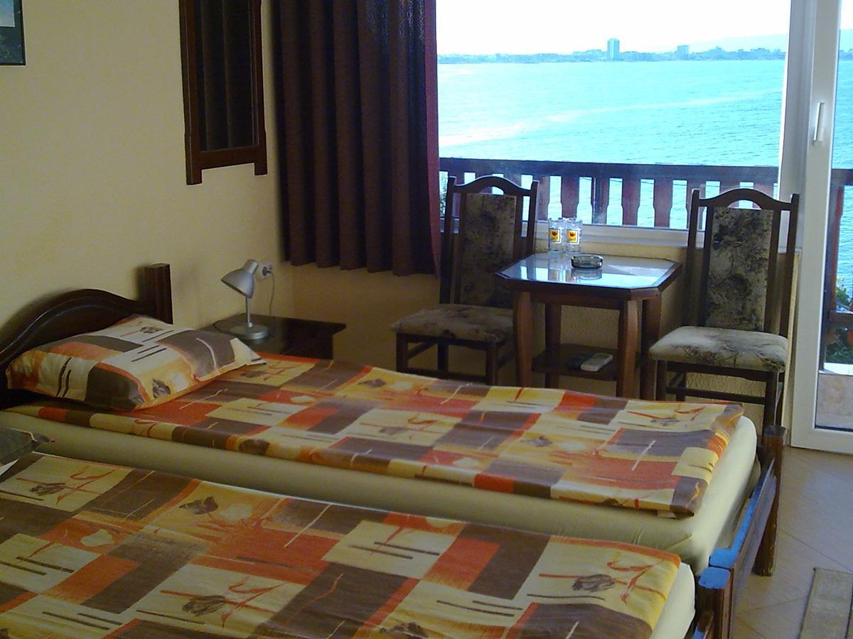 Guest House Tony Nessebar Eksteriør billede